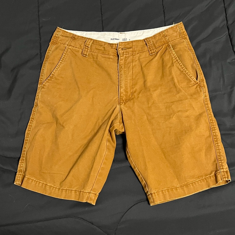 Men’s Size 28 Old Navy Khaki Shorts
